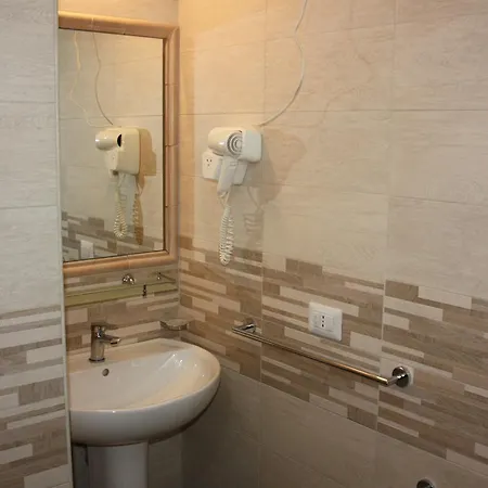 Couette-café Pontepiccolo 3*
