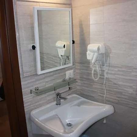 Pontepiccolo 3*